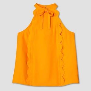 Scalloped yellow shirt